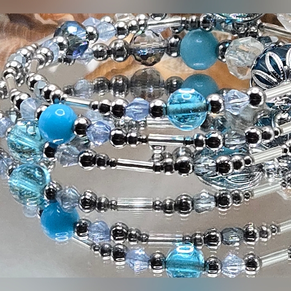 Hand Crafred Stainless Steel Light  Blue Beaded Bracelet - Picture 7 of 8